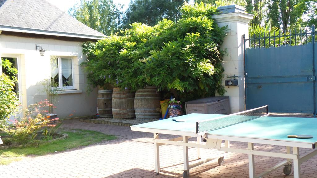Le Clos De La Chapelle - Gite Les Glycines Экстерьер фото
